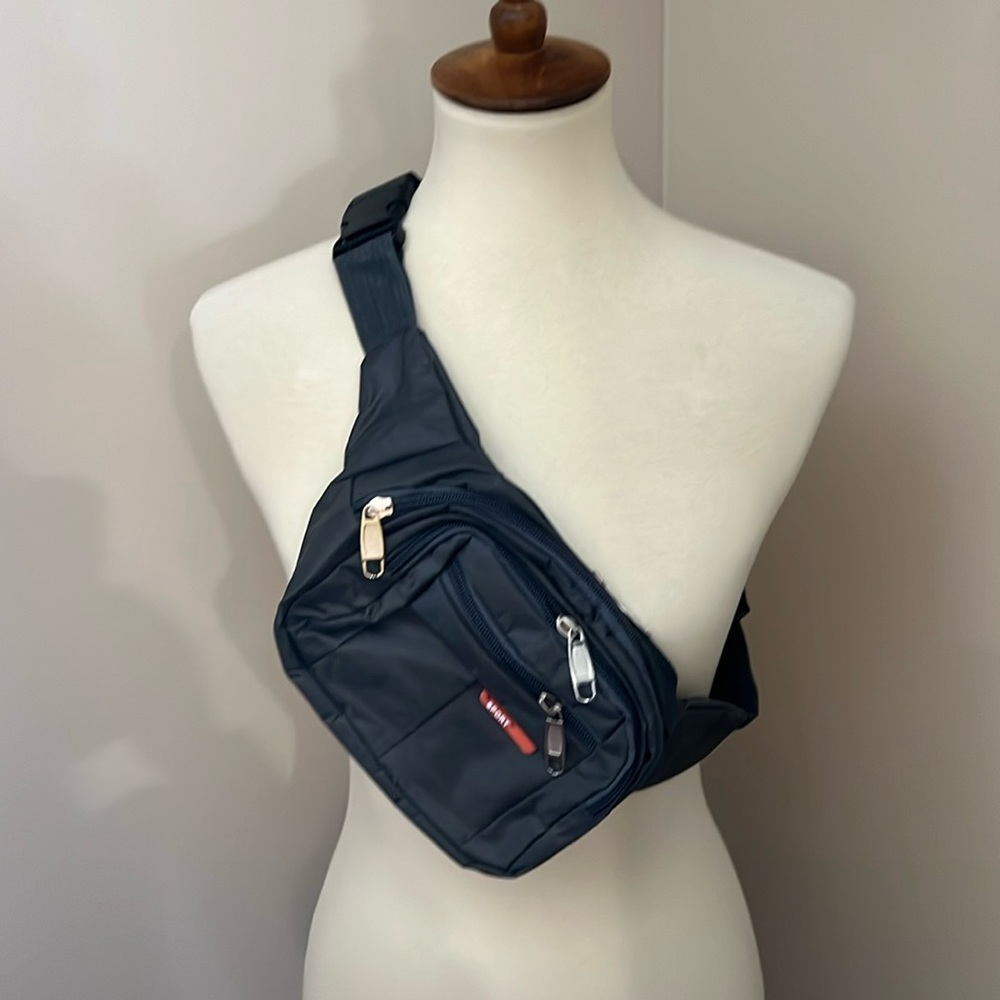 Gray Nylon Fanny pack/bum bag/sling pack-NWT